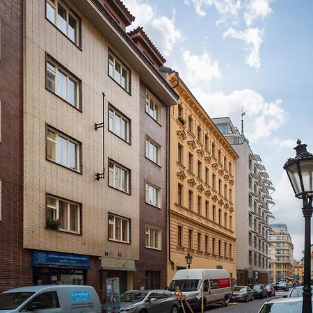 Lighthouse Apartment Praga Exterior foto