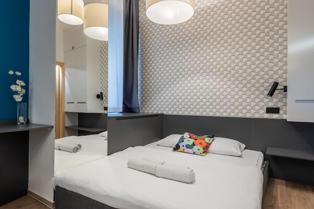 Lighthouse Apartment Praga Exterior foto
