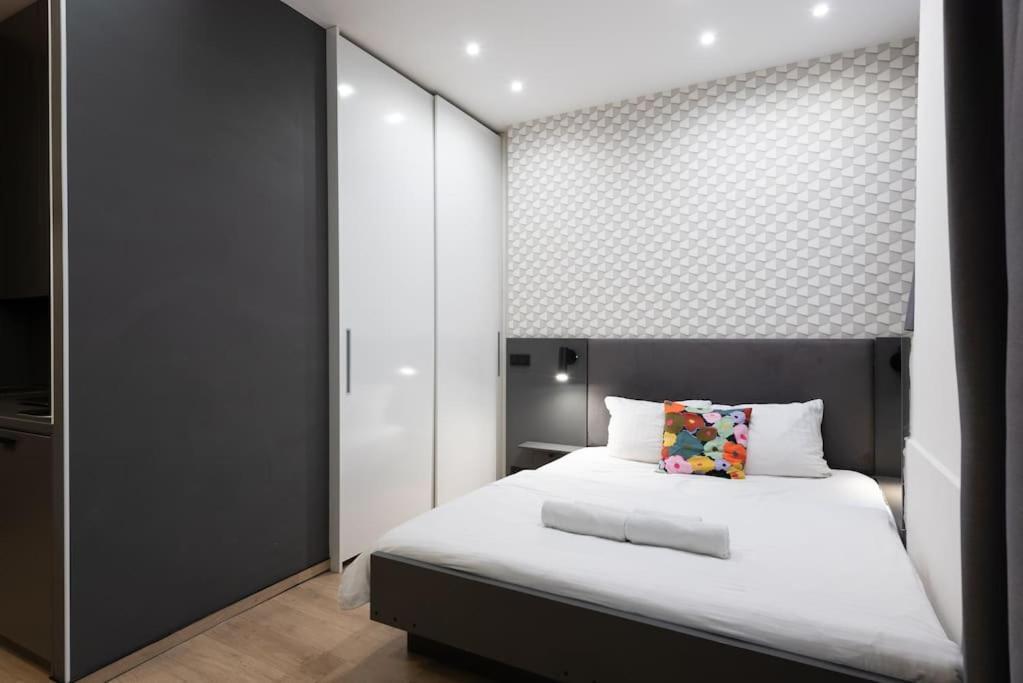 Lighthouse Apartment Praga Exterior foto