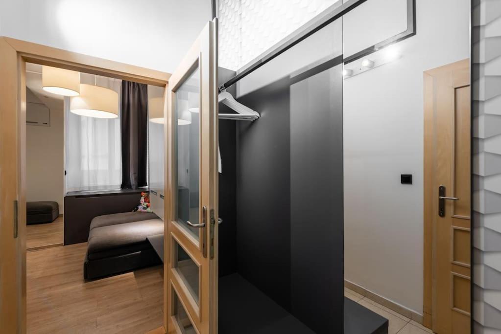 Lighthouse Apartment Praga Exterior foto