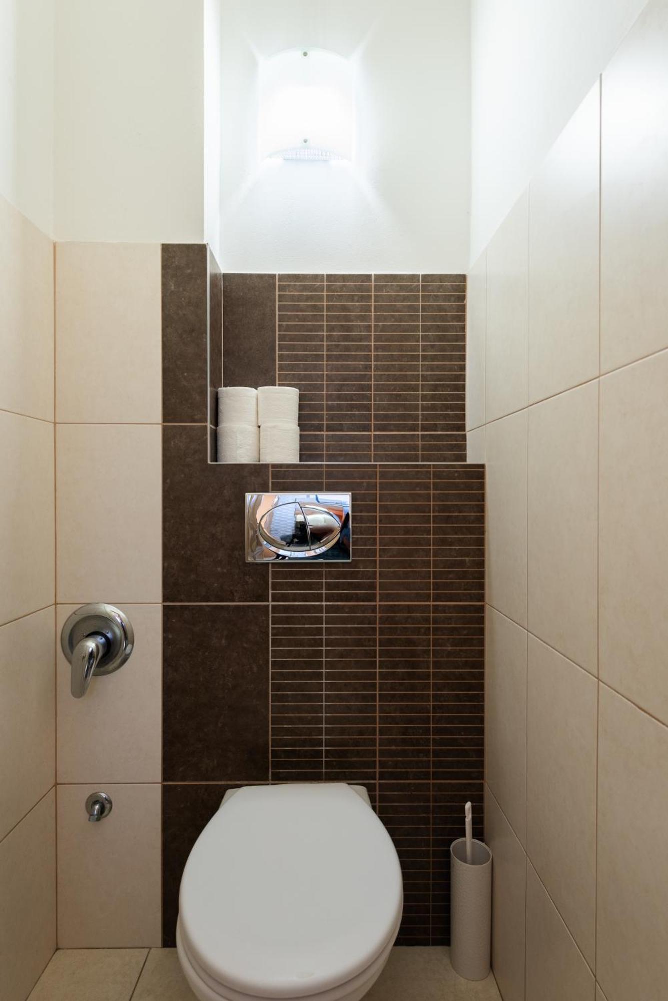 Lighthouse Apartment Praga Exterior foto