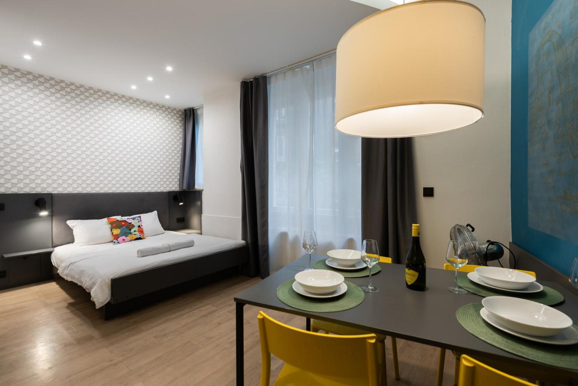Lighthouse Apartment Praga Exterior foto