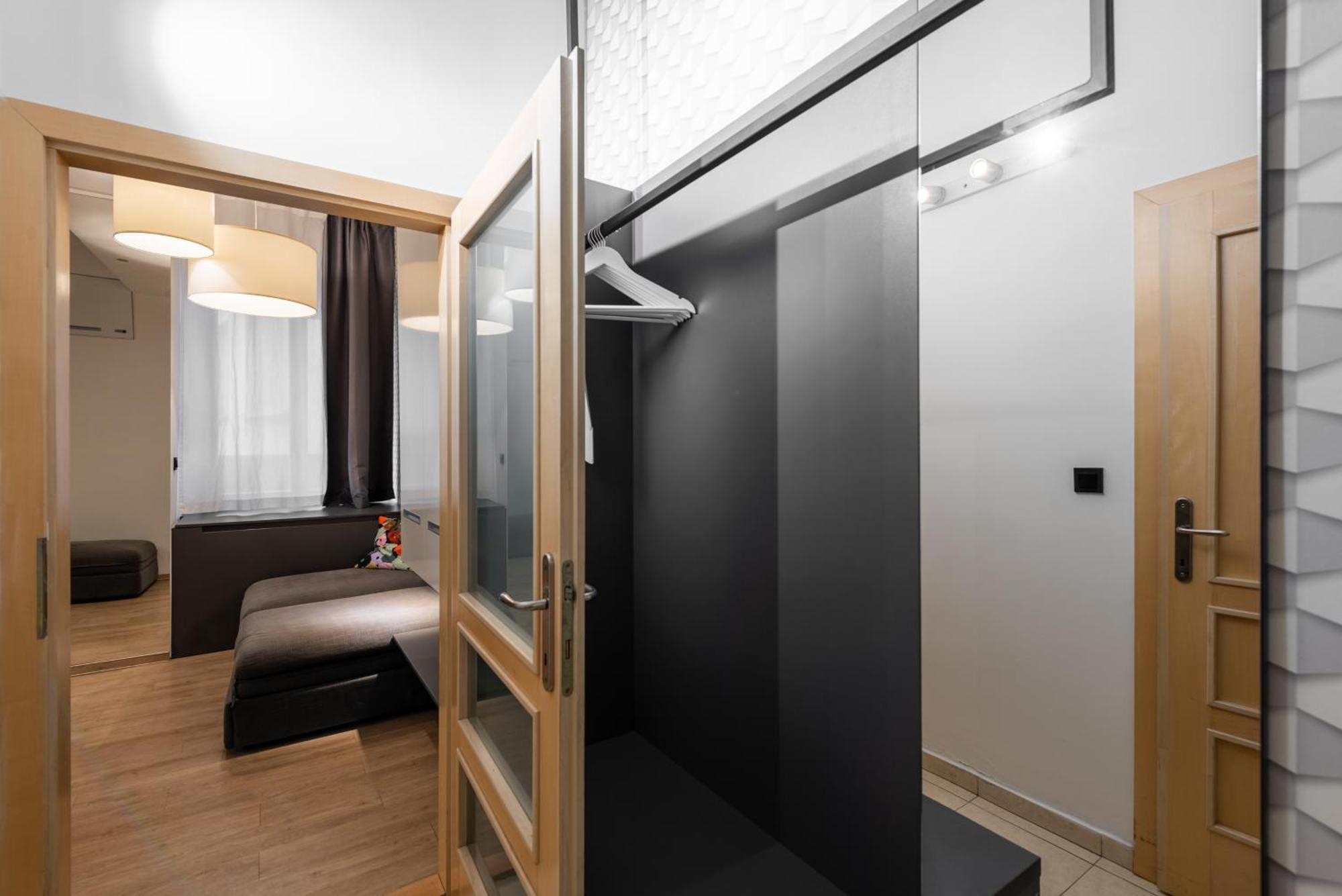 Lighthouse Apartment Praga Exterior foto